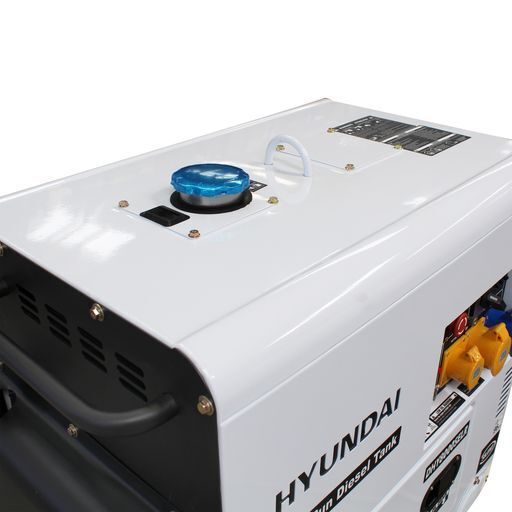 Hyundai 5.2kW 6.5kVA Silenced Standby Single Phase Diesel Generator DHY6000SE