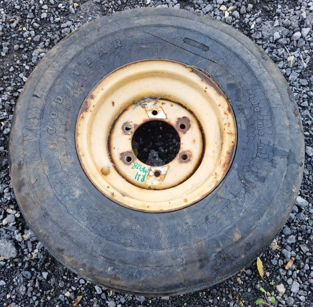 Massey Ferguson MF 128 MF128 Baler RH Right Wheel and Tyre 10.00 / 80 12 inch