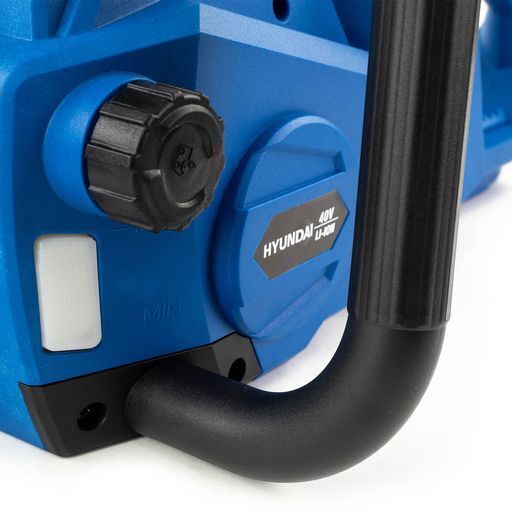 HYUNDAI 40v Battery Operated Chainsaw Cordless 14 inch 355mm bar Lightweight
